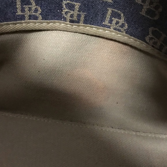 ❌SOLD❌Dooney and Bourke Signature Denim Tote - Picture 6 of 8